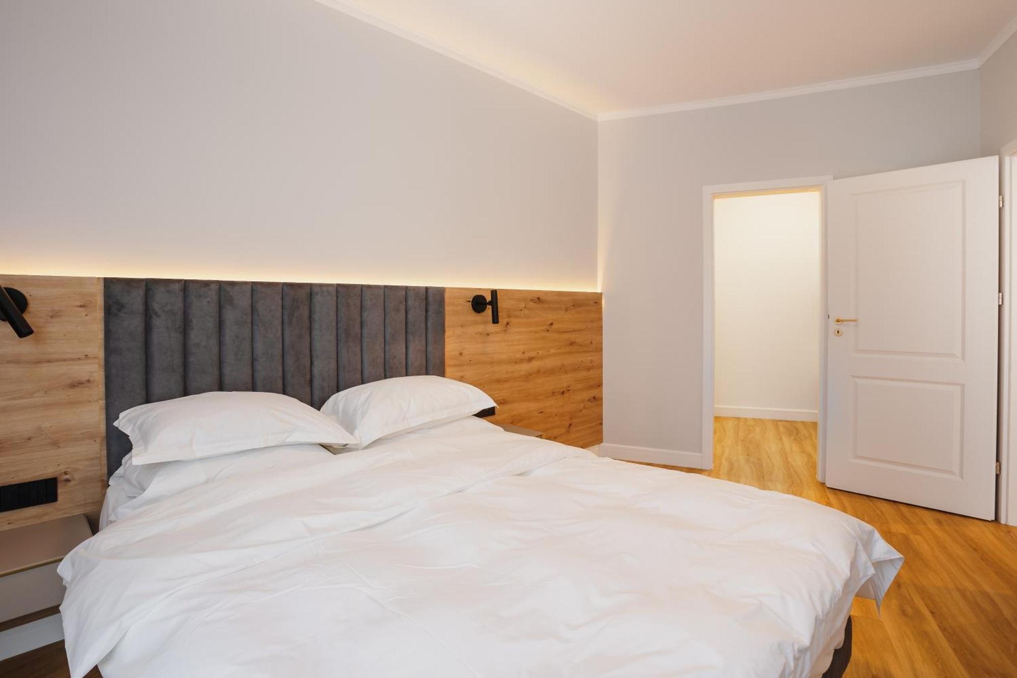 Bloom Downtown Suites Клуж-Напока Экстерьер фото