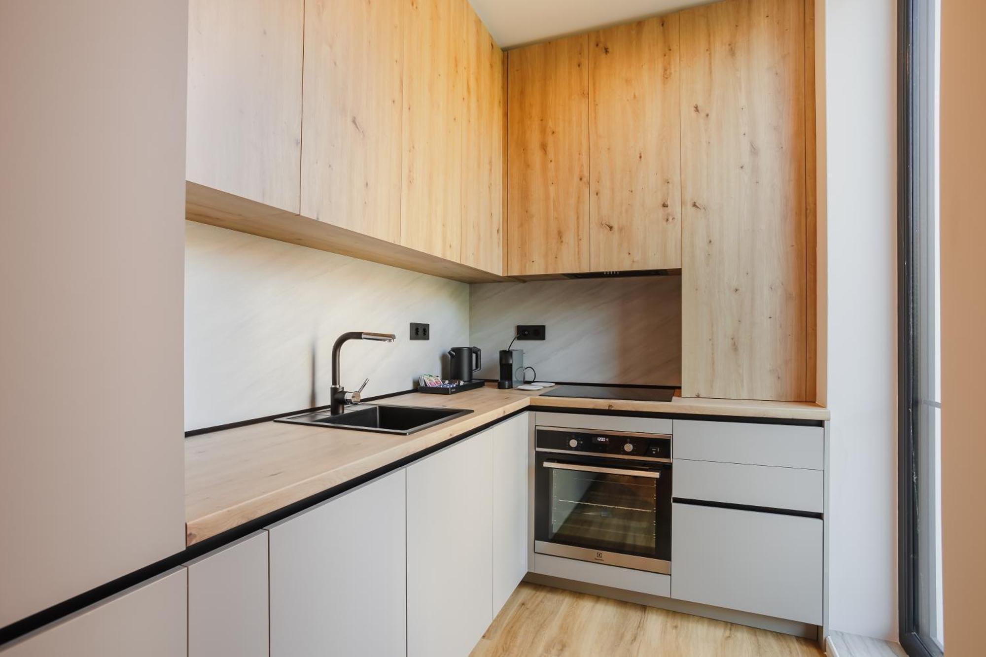 Bloom Downtown Suites Клуж-Напока Экстерьер фото