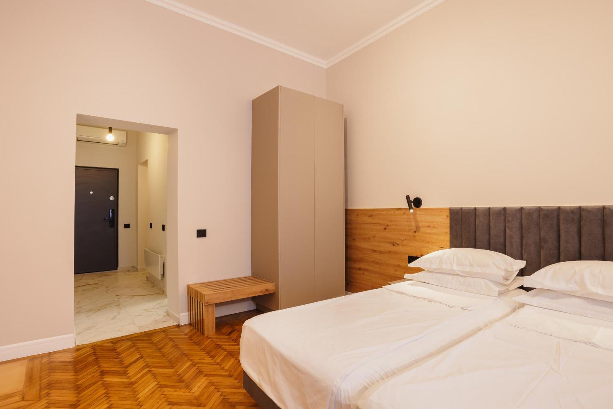 Bloom Downtown Suites Клуж-Напока Экстерьер фото